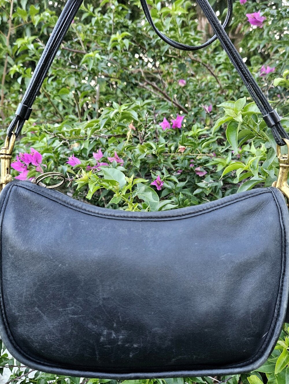 Vintage Coach 4080 Small Swinger Black Leather Double Strap Shoulder Bag USA